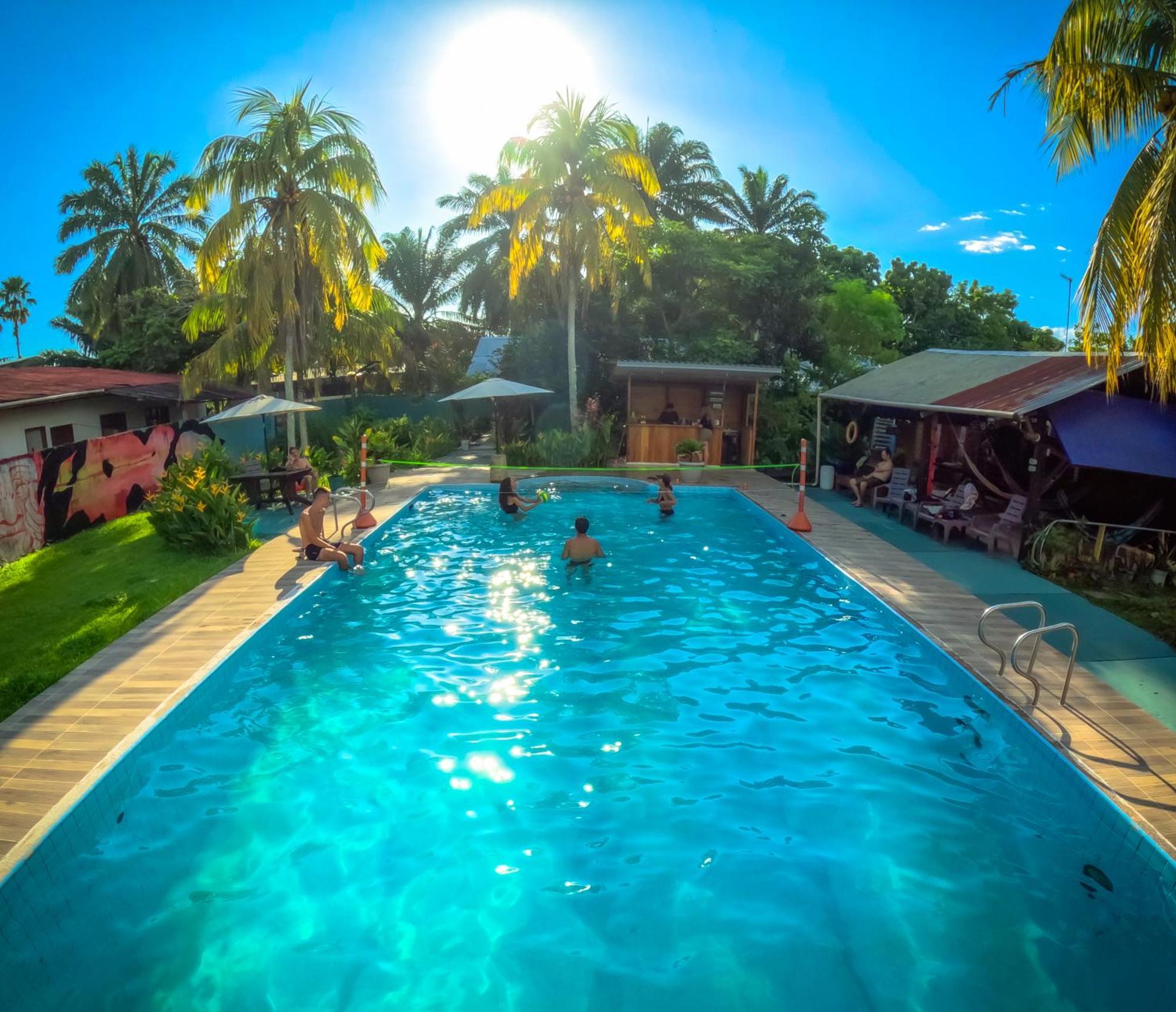 Hostel Casa De Las Palmas Tours 레티시아 외부 사진