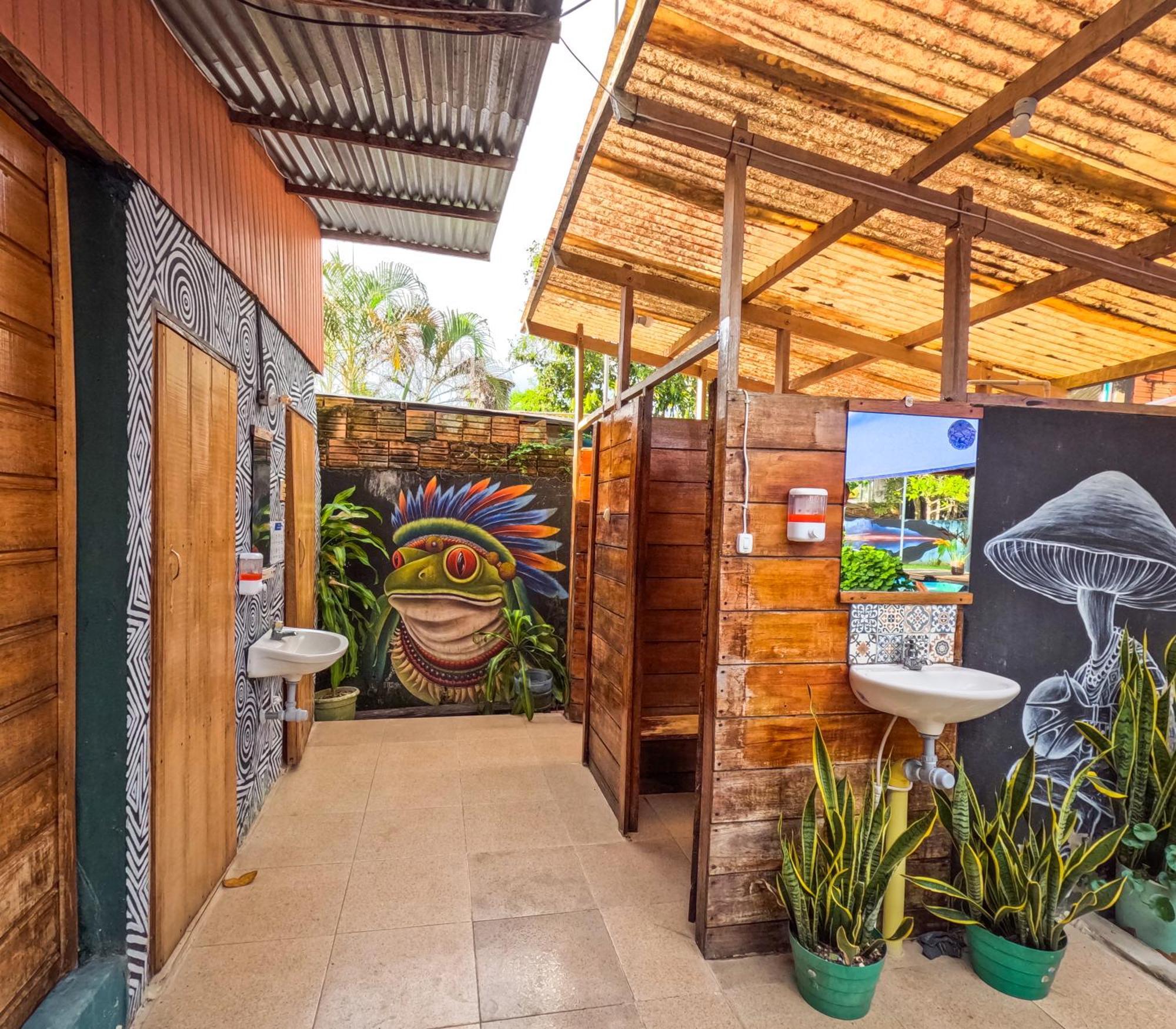 Hostel Casa De Las Palmas Tours 레티시아 외부 사진