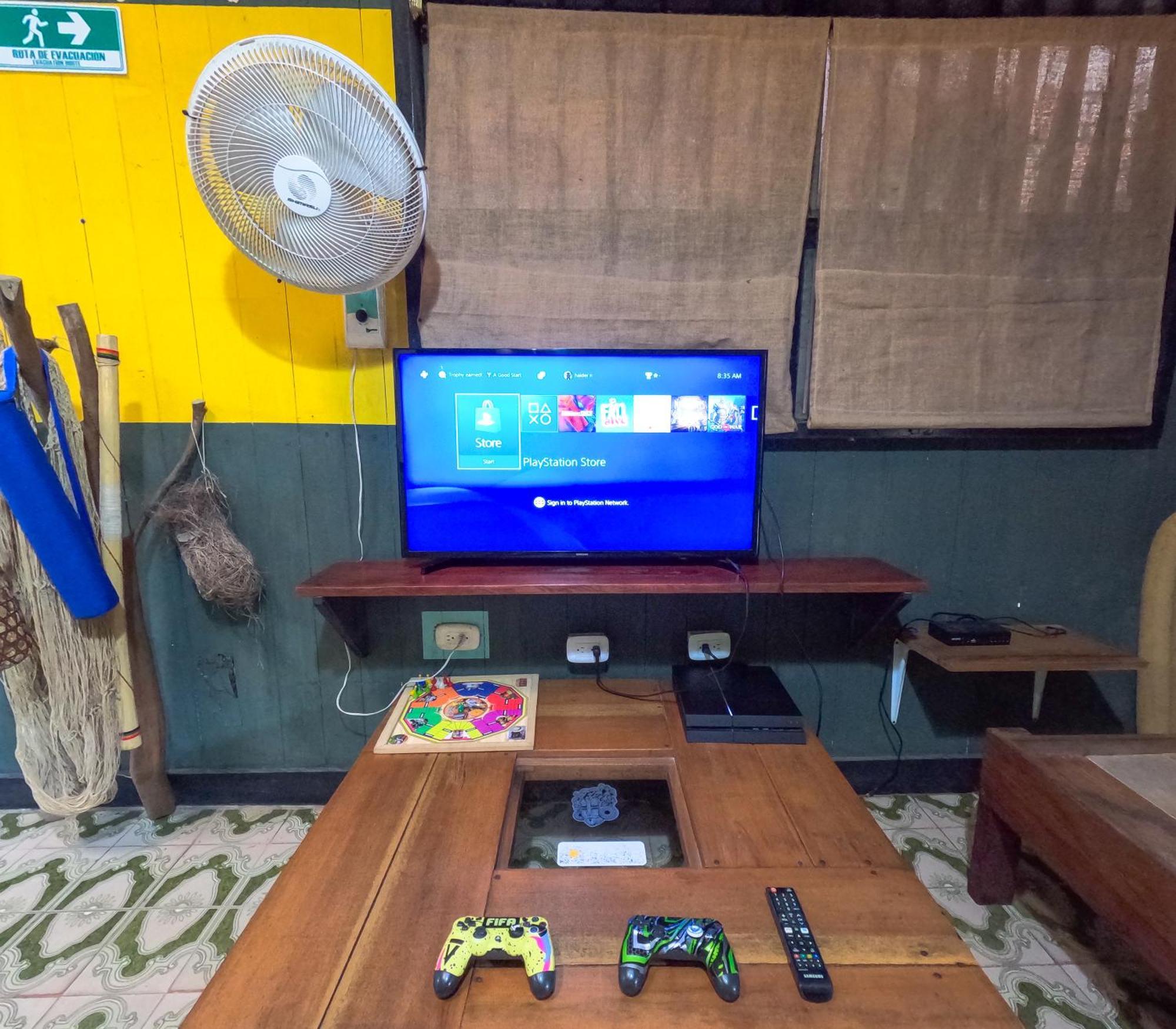 Hostel Casa De Las Palmas Tours 레티시아 외부 사진